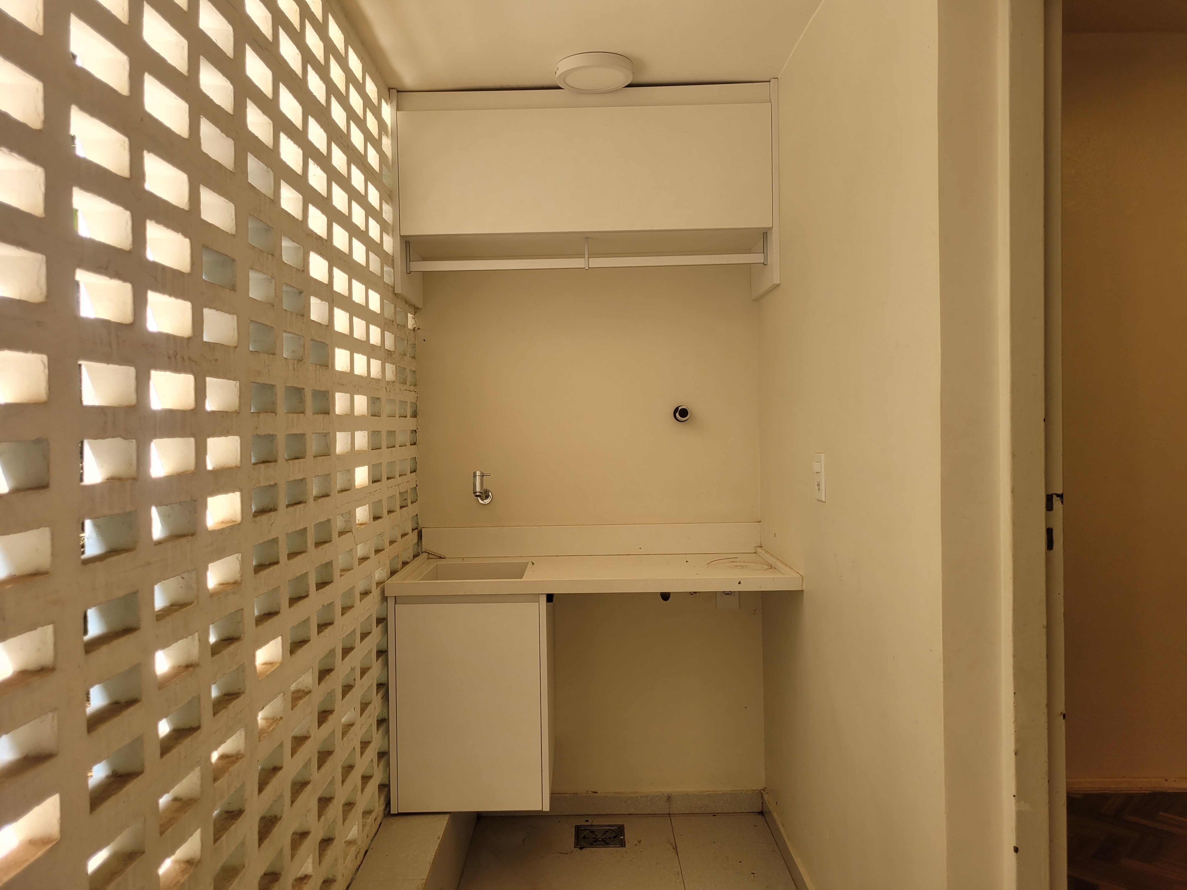 Foto do anúncio de imóvel Apartamento. Padrão SQS 312  - 2 quartos     Asa Sul