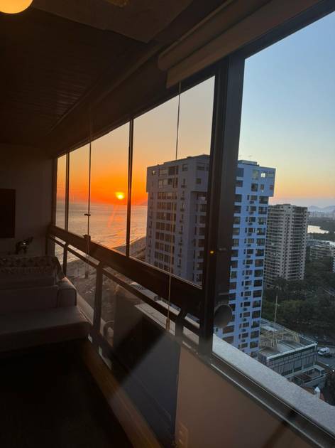 Foto 3 do anúncio de Apartamento Padrão Seu Novo Lar! Quarto e sala de luxo com Vista Mar e Lagoa Modernidade e Conforto em Cada Detalhe, Barra da Tijuca