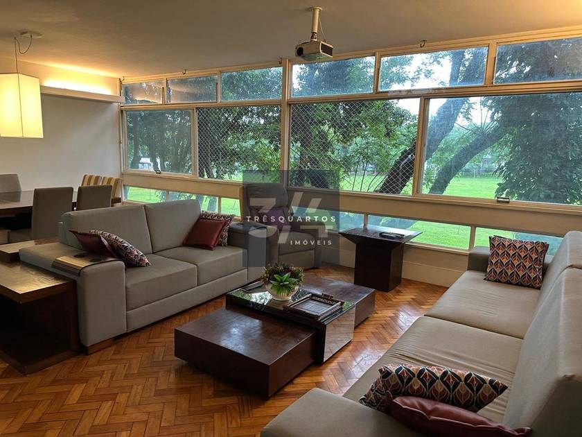 Foto principal do anúncio de imóvel Apartamento. Padrão SQS 315 Bloco C - MOBILIADO, VISTA LIVRE com 146,00 metros quadrados para Aluguel por R$ 7950.