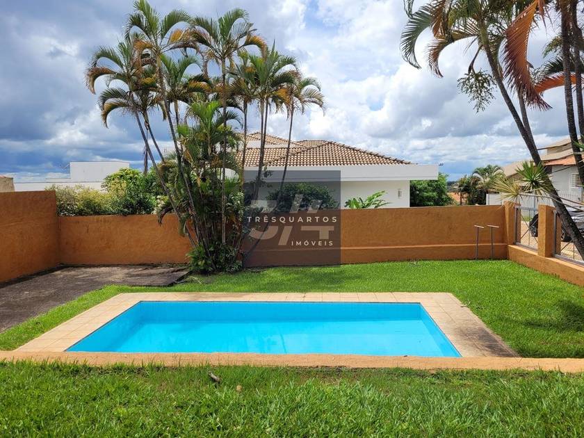Foto do anúncio de imóvel Casa. Casa de Condomínio Jardim Botânico - Casa Linear  4 Quartos e Piscina