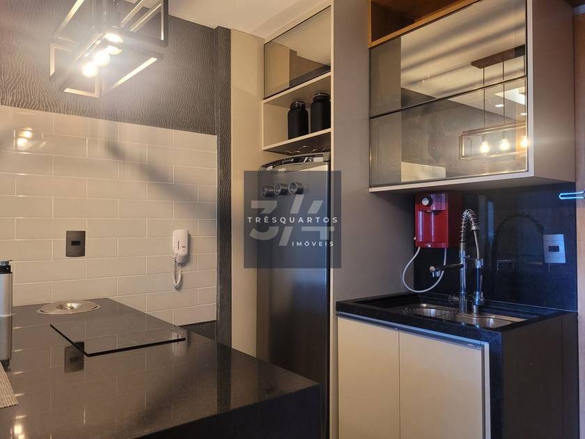 Foto do anúncio de imóvel Apartamento. Flat Quartos e Sala Reformado e Mobiliado - Brisas do Lago