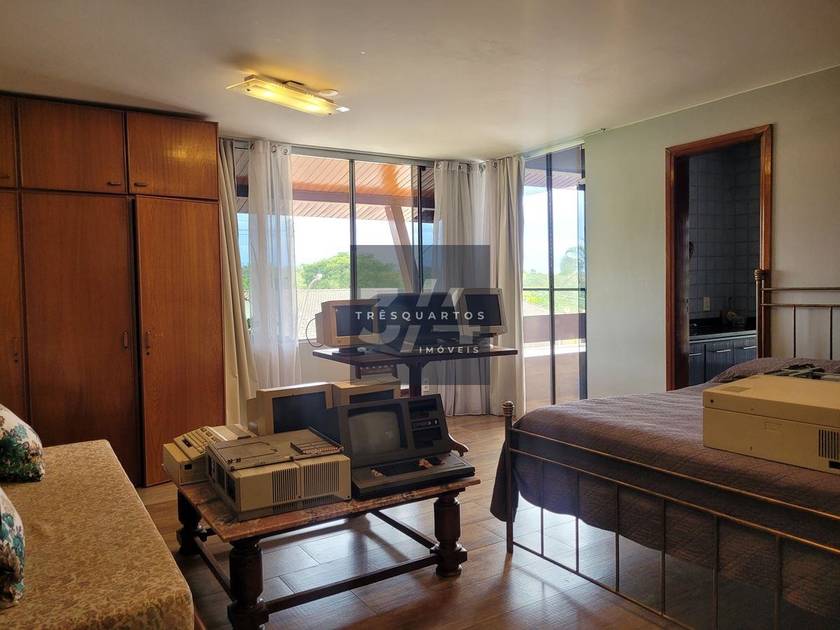 Foto do anúncio de imóvel Casa. Padrão Casa 5 Suítes - Lago Sul