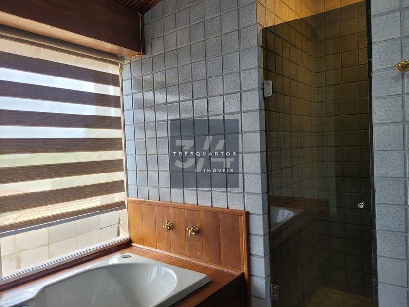 Foto do anúncio de imóvel Casa. Padrão Casa 5 Suítes - Lago Sul