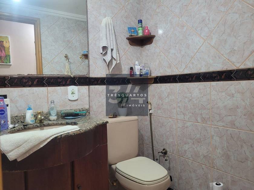 Foto do anúncio de imóvel Apartamento. Padrão Cruzeiro Novo  - 3 Quartos, 1 Suíte, Prédio c/ Elevador