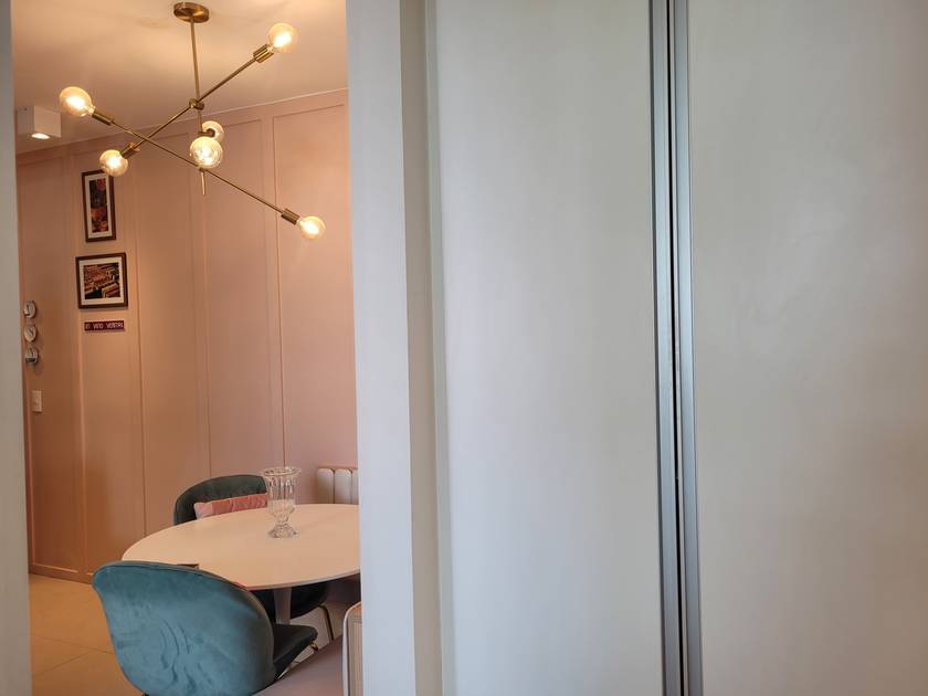 Foto do anúncio de imóvel Apartamento. Padrão Quarto e sala, assinado por arquiteto e mobiliado com design moderno.