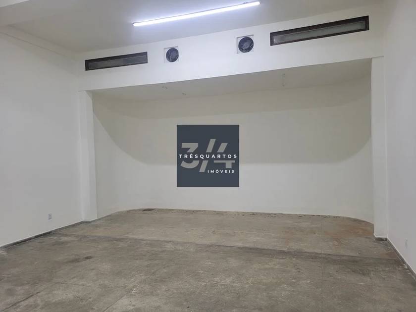 Foto do anúncio de imóvel Comercial. Casa Comercial Oportunidade rara na Asa Sul – Loja dupla na CLS 402 com 250m²!