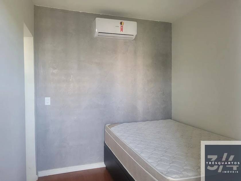Foto do anúncio de imóvel Apartamento. Padrão SQS 312 | 3 Quartos | 2 Suítes | 70m² Reformado e Moderno