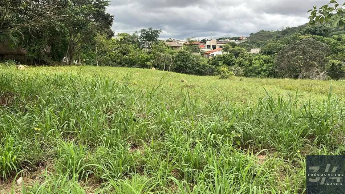 Foto do anúncio de imóvel Terreno. Padrão Terreno à Venda no Condomínio Ouro Vermelho II – Jardim Botânico | 1.000m²