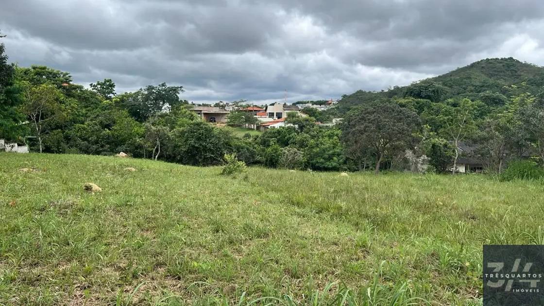 Foto do anúncio de imóvel Terreno. Padrão Terreno à Venda no Condomínio Ouro Vermelho II – Jardim Botânico | 1.000m²