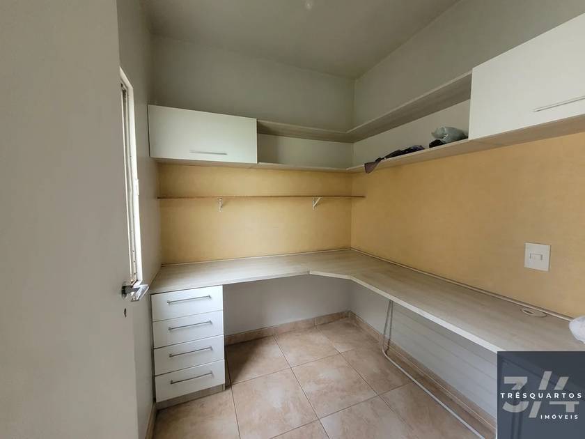 Foto do anúncio de imóvel Apartamento. Padrão SQS 406 | 3 Quartos | Mobiliado | Localização estratégica