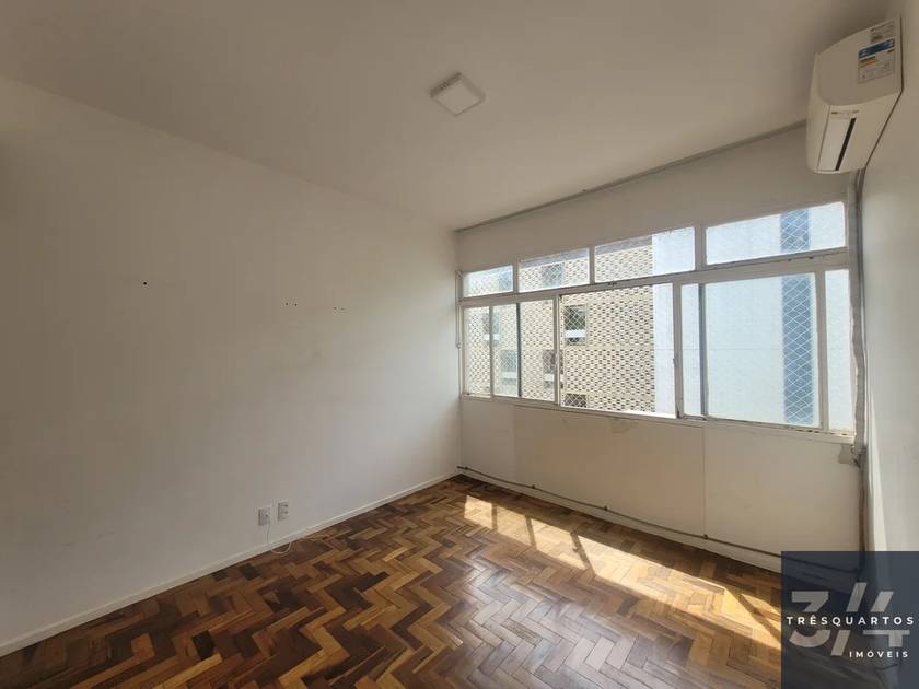 Foto do anúncio de imóvel Apartamento. Padrão SQS 309 | 3 Quartos | 1 Suíte | Nascente