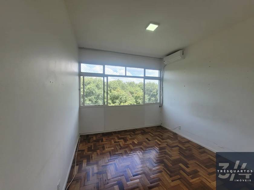 Foto do anúncio de imóvel Apartamento. Padrão SQS 309 | 3 Quartos | 1 Suíte | Nascente