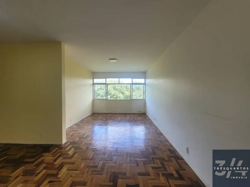 Foto do anúncio de imóvel Apartamento. Padrão SQS 309 | 3 Quartos | 1 Suíte | Nascente