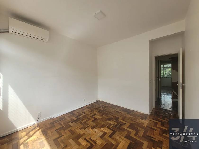 Foto do anúncio de imóvel Apartamento. Padrão SQS 309 | 3 Quartos | 1 Suíte | Nascente