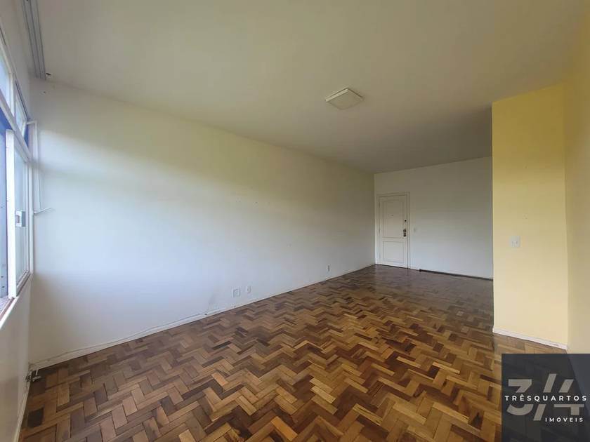 Foto do anúncio de imóvel Apartamento. Padrão SQS 309 | 3 Quartos | 1 Suíte | Nascente