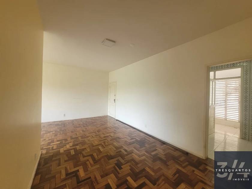 Foto do anúncio de imóvel Apartamento. Padrão SQS 309 | 3 Quartos | 1 Suíte | Nascente