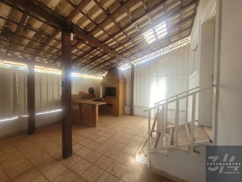 Foto 6 do anúncio de Casa Padrão CASA LINEAR NA ASA SUL | 3 QUARTOS | 1 SUÍTE, Asa Sul