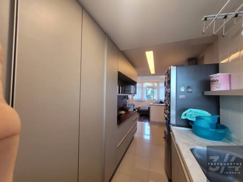 Foto 5 do anúncio de Apartamento Padrão SQN 412 – Apartamento reformado, vazado, 2 quartos, 1 suíte | 68 m², Asa Norte